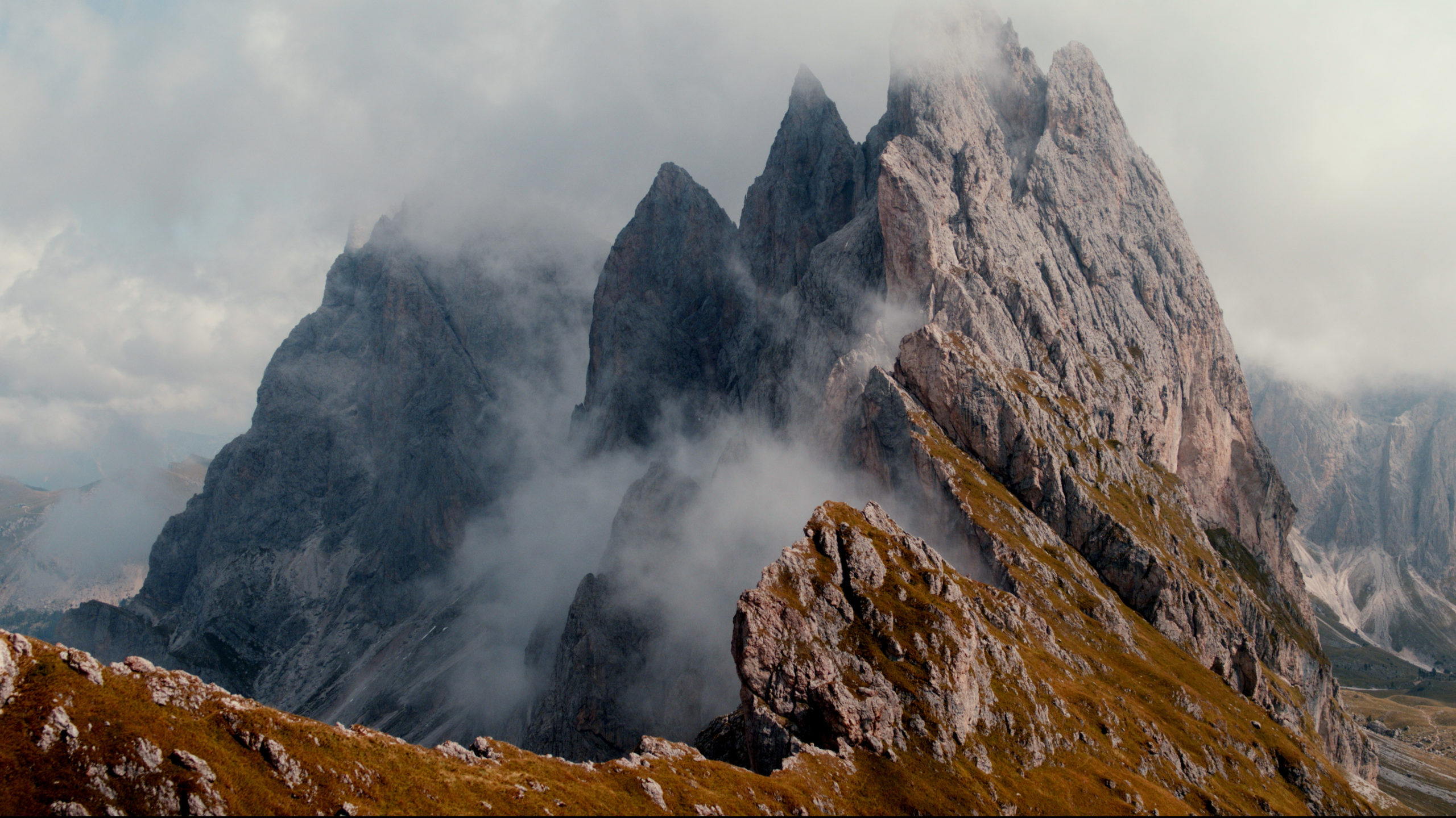 Seceda / Dolomites in mist 2 | aerial-footage.com